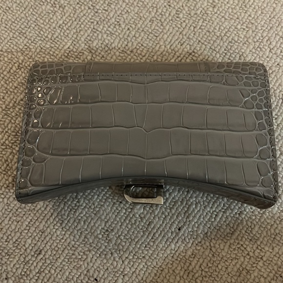 Balenciega purse - Picture 9 of 13